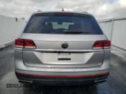 ✅ 2022 Volkswagen Atlas SE • VIN: 1V2DP2CA2NC501943 • Lot: 51181225. Listed on Copart with 70,604 mi. Free auction sales archive from the USA and detailed vehicle history report at DreamBid. Image 6.