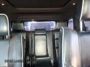 ✅ 2017 Jeep Grand Cherokee Overland • VIN: 1C4RJFCG6HC815586 • Lot: 82251265. Wystawiony na Copart z przebiegiem 181 154 mil. Bezpłatny archiwum sprzedaży aukcyjnych z USA i szczegółowy raport historii pojazdu na DreamBid. Zdjęcie 10.