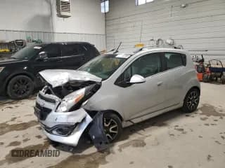 ✅ 2013 Chevrolet Spark LT • VIN: KL8CF6S97DC505945 • Лот: 82446795. Опубликован ранее на Copart с пробегом Не указан. Бесплатный доступ к архиву аукционных продаж из США и подробный отчёт об истории автомобиля на DreamBid. Изображение 1.