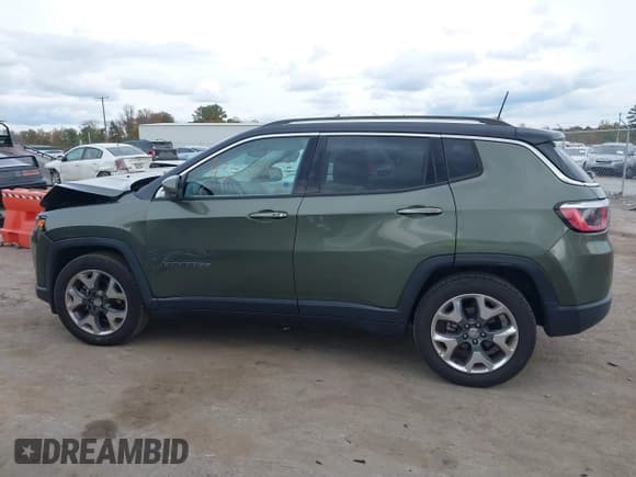 ✅ 2018 Jeep Compass Limited • VIN: 3C4NJCCB8JT204311 • Lot: 43533458. Listed on IAAI with 73,146 mi. Free auction sales archive from the USA and detailed vehicle history report at DreamBid. Image 14.