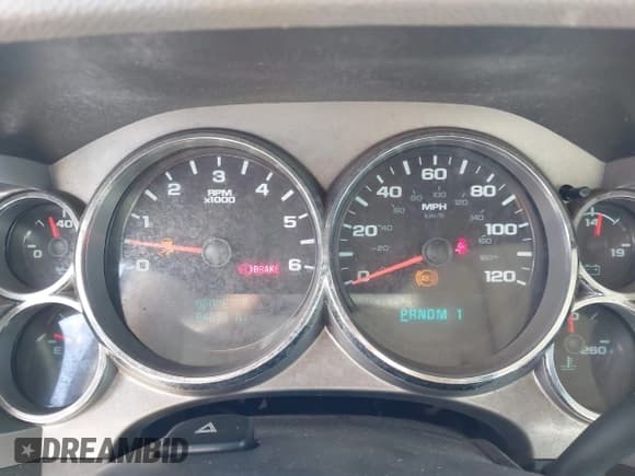 ✅ 2014 Chevrolet Silverado 2500HD Work Truck • VIN: 1GB0CVCG6EF175178 • Lot: 40836046. Listed on IAAI with 84,858 mi. Free auction sales archive from the USA and detailed vehicle history report at DreamBid. Image 7.