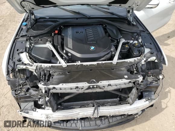 ✅ 2020 BMW 8 Series 840i • VIN: WBAAE2C0XLCE05217 • Лот: 72896824. Опубликован ранее на Copart с пробегом Не указан. Бесплатный доступ к архиву аукционных продаж из США и подробный отчёт об истории автомобиля на DreamBid. Изображение 11.