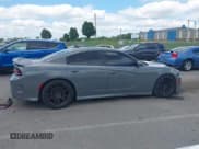 ✅ 2018 Dodge Charger R/T Scat Pack • VIN: 2C3CDXGJ5JH193420 • Lot: 43043636. Wystawiony na IAAI z przebiegiem 75 284 mil. Bezpłatny archiwum sprzedaży aukcyjnych z USA i szczegółowy raport historii pojazdu na DreamBid. Zdjęcie 14.