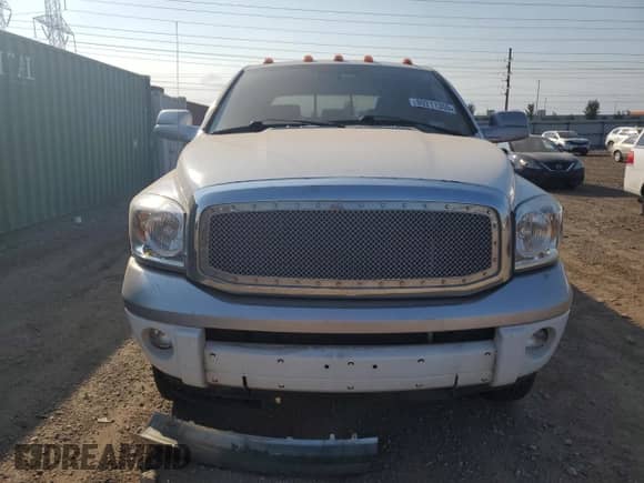 2008 Dodge 3500 Laramie with VIN 3D7MX49A08G156147, listed as a Copart auction lot 80211355 with 371,958 mi miles and Salvage title. Bid and sale history available at DreamBid. Image 5.