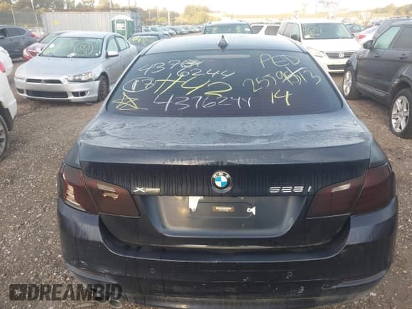 ✅ 2015 BMW 5 Series 528i xDrive • VIN: WBA5A7C50FD621210 • Lot: 43284350. Listed on IAAI with Not provided. Free auction sales archive from the USA and detailed vehicle history report at DreamBid. Image 15.