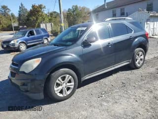 ✅ 2011 Chevrolet Equinox 1LT • VIN: 2CNFLEEC2B6305698 • Лот: 87456435. Опубликован ранее на Copart с пробегом 157 653 миль. Бесплатный доступ к архиву аукционных продаж из США и подробный отчёт об истории автомобиля на DreamBid. Изображение 1.