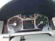 2011 Mercury Mariner z VIN 4M2CN8B72BKJ04014, wystawiony jako Copart lot #44919685 z przebiegiem 101 063 mil mil oraz Szkoda całkowita • Salvage title. Historia ofert i sprzedaży dostępna na DreamBid. Obrazek 9.