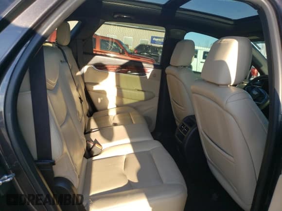 ✅ 2017 Cadillac XT5 Premium Luxury AWD • VIN: 1GYKNERS5HZ111852 • Lot: 80738844. Listed on Copart with 131,592 mi. Free auction sales archive from the USA and detailed vehicle history report at DreamBid. Image 11.