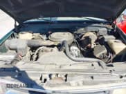 ✅ 1995 Chevrolet Silverado 1500 • VIN: 1GCEK19K5SE227152 • Lot: 43602300. Wystawiony na IAAI z przebiegiem 260 056 mil. Bezpłatny archiwum sprzedaży aukcyjnych z USA i szczegółowy raport historii pojazdu na DreamBid. Zdjęcie 10.