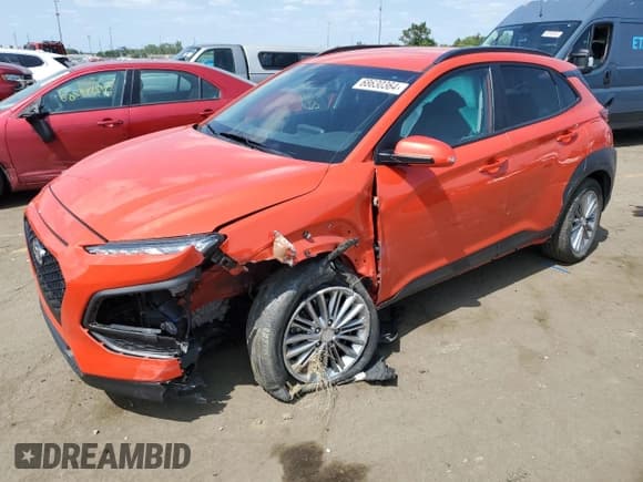 ✅ 2020 Hyundai Kona SEL • VIN: KM8K2CAA1LU513925 • Лот: 68630364. Опубликован ранее на Copart с пробегом 48 756 миль. Бесплатный доступ к архиву аукционных продаж из США и подробный отчёт об истории автомобиля на DreamBid. Изображение 1.