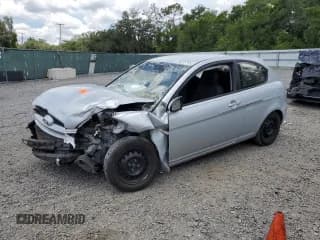 ✅ 2007 Hyundai Accent GS • VIN: KMHCM36C77U053586 • Лот: 64237215. Опубликован ранее на Copart с пробегом 157 822 миль. Бесплатный доступ к архиву аукционных продаж из США и подробный отчёт об истории автомобиля на DreamBid. Изображение 1.