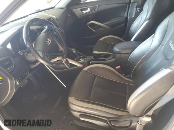 2013 Hyundai Veloster Turbo with VIN KMHTC6AE0DU106928, listed as a Copart auction lot 81254145 with 135,523 mi miles and Salvage title. Bid and sale history available at DreamBid. Image 7.