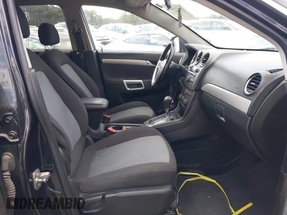 ✅ 2012 Chevrolet Captiva Sport LT • VIN: 3GNAL3E55CS536657 • Lot: 41575162. Wystawiony na IAAI z przebiegiem 157 250 mil. Bezpłatny archiwum sprzedaży aukcyjnych z USA i szczegółowy raport historii pojazdu na DreamBid. Zdjęcie 5.