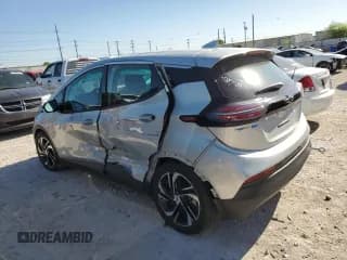 ✅ 2022 Chevrolet Bolt EV 2LT • VIN: 1G1FX6S04N4100262 • Lot: 49447284. Wystawiony na Copart z przebiegiem 2 955 mil. Bezpłatny archiwum sprzedaży aukcyjnych z USA i szczegółowy raport historii pojazdu na DreamBid. Zdjęcie 2.