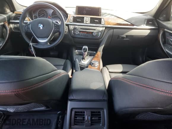 2015 BMW 3 Series 328d xDrive с VIN WBA3K5C59FK547449, выставлен на аукционе Copart как лот 53909305 с пробегом 100 140 миль миль и Списание • Salvage title. История ставок и продаж доступна на DreamBid. Изображение 8.