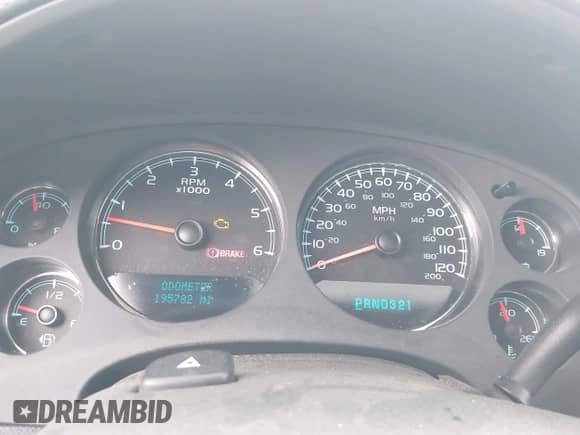 2008 Chevrolet Tahoe LTZ с VIN 1GNFK13038R176495, выставлен на аукционе IAAI как лот 42831935 с пробегом 195 782 миль миль и . История ставок и продаж доступна на DreamBid. Изображение 7.