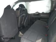 ✅ 2022 Chevrolet Silverado 1500 Custom • VIN: 3GCPYBEK5NG176980 • Lot: 41860805. Wystawiony na IAAI z przebiegiem 104 807 mil. Bezpłatny archiwum sprzedaży aukcyjnych z USA i szczegółowy raport historii pojazdu na DreamBid. Zdjęcie 8.