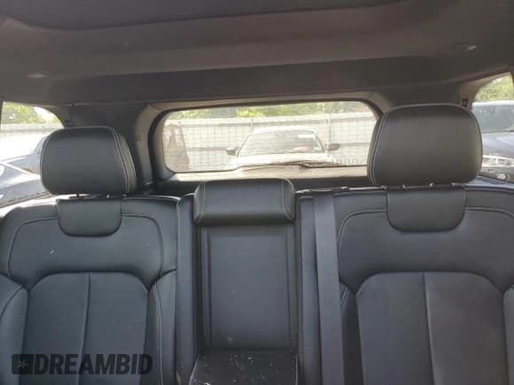 ✅ 2023 Jeep Grand Cherokee Overland • VIN: 1C4RJYD66P8792085 • Lot: 62276125. Listed on Copart with 20,294 mi. Free auction sales archive from the USA and detailed vehicle history report at DreamBid. Image 10.