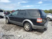 ✅ 2009 Ford Taurus X SEL • VIN: 1FMDK02W29GA03382 • Лот: 92851615. Опубликован ранее на Copart с пробегом 254 549 миль. Бесплатный доступ к архиву аукционных продаж из США и подробный отчёт об истории автомобиля на DreamBid. Изображение 2.