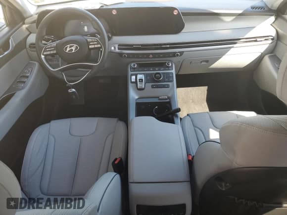 ✅ 2025 Hyundai Palisade SEL • VIN: KM8R24GEXSU876642 • Лот: 48052455. Опубликован ранее на Copart с пробегом 7 400 миль. Бесплатный доступ к архиву аукционных продаж из США и подробный отчёт об истории автомобиля на DreamBid. Изображение 8.