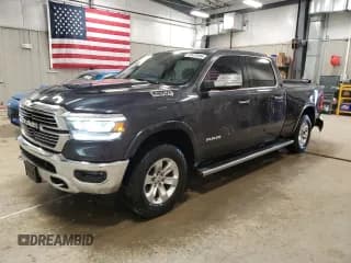 ✅ 2019 Ram 1500 Laramie • VIN: 1C6SRFRT0KN772509 • Лот: 60081955. Опубликован ранее на Copart с пробегом 68 743 миль. Бесплатный доступ к архиву аукционных продаж из США и подробный отчёт об истории автомобиля на DreamBid. Изображение 1.