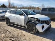 ✅ 2022 Hyundai Tucson N Line • VIN: KM8JF3AE7NU111929 • Lot: 83697064. Wystawiony na Copart z przebiegiem 24 653 mil. Bezpłatny archiwum sprzedaży aukcyjnych z USA i szczegółowy raport historii pojazdu na DreamBid. Zdjęcie 4.