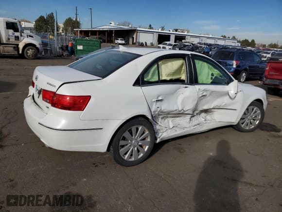 ✅ 2009 Hyundai Sonata Limited • VIN: 5NPEU46FX9H431510 • Лот: 81536744. Опубликован ранее на Copart с пробегом 79 418 миль. Бесплатный доступ к архиву аукционных продаж из США и подробный отчёт об истории автомобиля на DreamBid. Изображение 3.