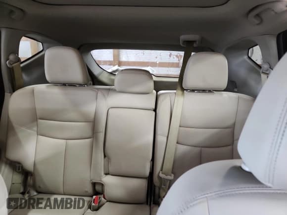 ✅ 2018 Nissan Murano SV • VIN: 5N1AZ2MH2JN185335 • Lot: 91929535. Listed on Copart with 101,163 mi. Free auction sales archive from the USA and detailed vehicle history report at DreamBid. Image 10.