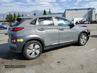 ✅ 2021 Hyundai Kona Ultimate • VIN: KM8K53AG3MU113331 • Лот: 70340774. Опубликован ранее на Copart с пробегом 39 149 миль. Бесплатный доступ к архиву аукционных продаж из США и подробный отчёт об истории автомобиля на DreamBid. Изображение 3.