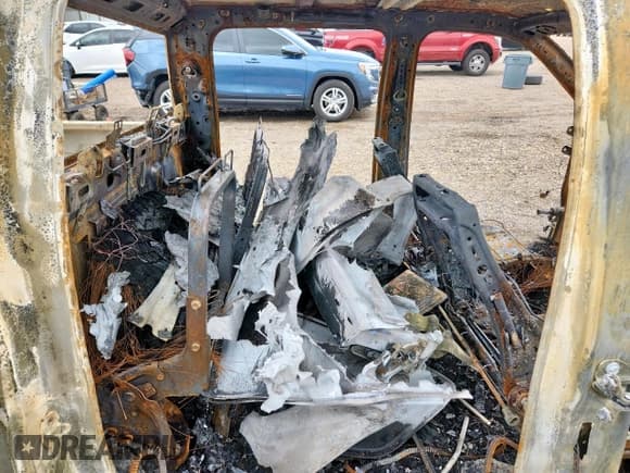 ✅ 2023 Chevrolet Silverado 1500 LT Trail Boss • VIN: 3GCUDFED7PG249034 • Lot: 61940105. Wystawiony na Copart z przebiegiem Nie podano. Bezpłatny archiwum sprzedaży aukcyjnych z USA i szczegółowy raport historii pojazdu na DreamBid. Zdjęcie 10.