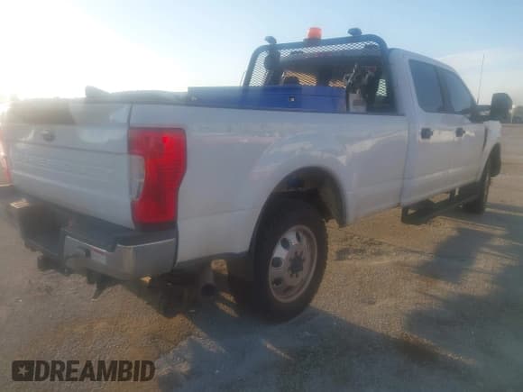 ✅ 2022 Ford F-350 Platinum • VIN: 1FT7W3B60NEC96275 • Лот: 43468326. Опубликован ранее на IAAI с пробегом Не указан. Бесплатный доступ к архиву аукционных продаж из США и подробный отчёт об истории автомобиля на DreamBid. Изображение 4.