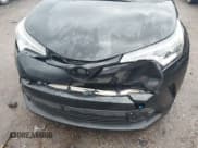 ✅ 2018 Toyota C-HR XLE • VIN: NMTKHMBX3JR034465 • Lot: 43533003. Wystawiony na IAAI z przebiegiem 113 112 mil. Bezpłatny archiwum sprzedaży aukcyjnych z USA i szczegółowy raport historii pojazdu na DreamBid. Zdjęcie 6.