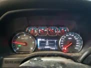 ✅ 2015 Chevrolet Silverado 2500HD LT • VIN: 1GC2KVEG1FZ129164 • Lot: 71814455. Wystawiony na Copart z przebiegiem 109 395 mil. Bezpłatny archiwum sprzedaży aukcyjnych z USA i szczegółowy raport historii pojazdu na DreamBid. Zdjęcie 9.