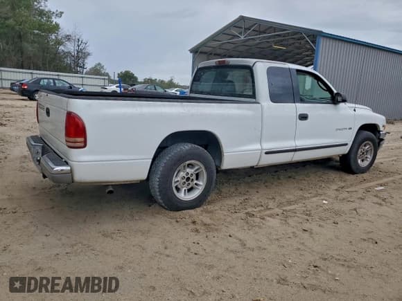 ✅ 2000 Dodge Dakota • VIN: 1B7GL22X5YS719000 • Lot: 94600945. Listed on Copart with 265,759 mi. Free auction sales archive from the USA and detailed vehicle history report at DreamBid. Image 3.
