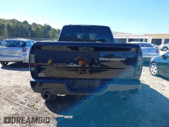 2014 Ram 1500 Express с VIN 1C6RR7FT6ES118841, выставлен на аукционе IAAI как лот 43466493 с пробегом 201 667 миль миль и . История ставок и продаж доступна на DreamBid. Изображение 16.