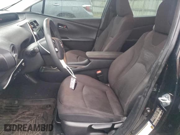 ✅ 2017 Toyota Prius Two • VIN: JTDKBRFU7H3044783 • Lot: 95791115. Listed on Copart with 80,981 mi. Free auction sales archive from the USA and detailed vehicle history report at DreamBid. Image 7.