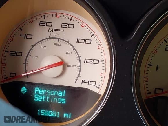 ✅ 2013 Dodge Challenger Rallye Redline • VIN: 2C3CDYAG0DH704233 • Lot: 41299191. Wystawiony na IAAI z przebiegiem 158 081 mil. Bezpłatny archiwum sprzedaży aukcyjnych z USA i szczegółowy raport historii pojazdu na DreamBid. Zdjęcie 15.