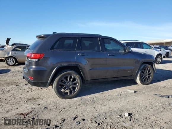 ✅ 2016 Jeep Grand Cherokee Limited 75th Anniversary • VIN: 1C4RJEBG9GC473478 • Lot: 91370825. Listed on Copart with 121,276 mi. Free auction sales archive from the USA and detailed vehicle history report at DreamBid. Image 3.