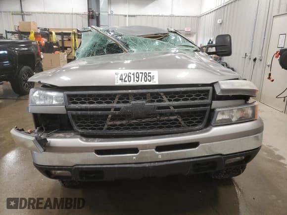 ✅ 2006 Chevrolet Silverado 1500 LT2 • VIN: 1GCEK19B26Z299795 • Лот: 42619785. Опубликован ранее на Copart с пробегом Не указан. Бесплатный доступ к архиву аукционных продаж из США и подробный отчёт об истории автомобиля на DreamBid. Изображение 5.