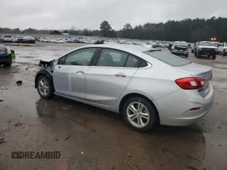 ✅ 2018 Chevrolet Cruze LT • VIN: 1G1BE5SM9J7176697 • Лот: 71470172. Опубликован ранее на Copart с пробегом 114 590 миль. Бесплатный доступ к архиву аукционных продаж из США и подробный отчёт об истории автомобиля на DreamBid. Изображение 2.