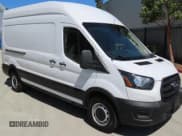✅ 2020 Ford Transit Cargo • VIN: 1FTBR1X8XLKB60749 • Lot: 61684405. Listed on Copart with 77,415 mi. Free auction sales archive from the USA and detailed vehicle history report at DreamBid. Image 1.