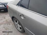 ✅ 2010 Hyundai Sonata Limited • VIN: 5NPEU4AF0AH625992 • Лот: 41266005. Опубликован ранее на IAAI с пробегом 238 812 миль. Бесплатный доступ к архиву аукционных продаж из США и подробный отчёт об истории автомобиля на DreamBid. Изображение 13.