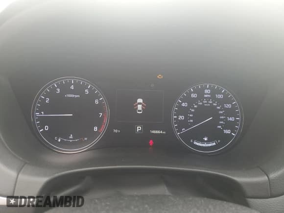 ✅ 2015 Hyundai Genesis 5.0L • VIN: KMHGN4JF3FU027216 • Lot: 79421604. Wystawiony na Copart z przebiegiem 146 664 mil. Bezpłatny archiwum sprzedaży aukcyjnych z USA i szczegółowy raport historii pojazdu na DreamBid. Zdjęcie 9.