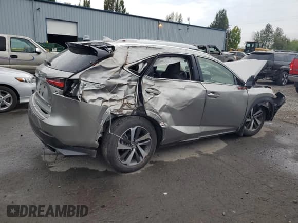 ✅ 2019 Lexus NX 300 • VIN: JTJBARBZXK2200832 • Лот: 71683975. Опубликован ранее на Copart с пробегом Не указан. Бесплатный доступ к архиву аукционных продаж из США и подробный отчёт об истории автомобиля на DreamBid. Изображение 3.