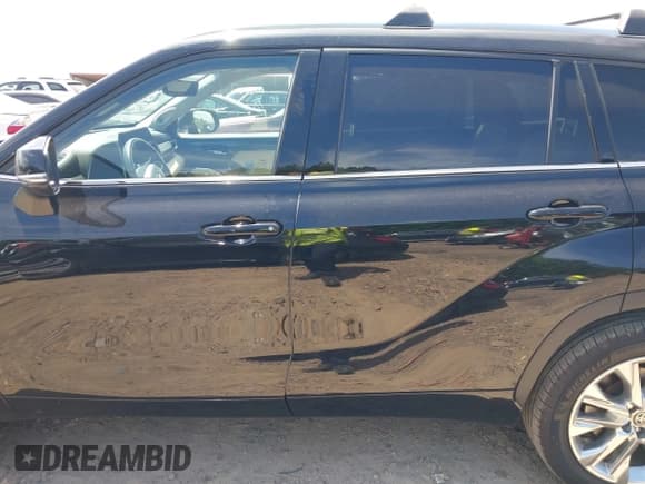 ✅ 2023 Toyota Highlander L • VIN: 5TDKDRAH8PS000437 • Лот: 42263661. Опубликован ранее на IAAI с пробегом 46 864 миль. Бесплатный доступ к архиву аукционных продаж из США и подробный отчёт об истории автомобиля на DreamBid. Изображение 14.