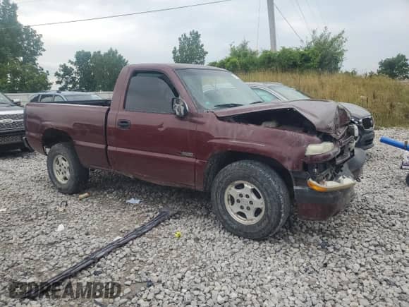 2002 Chevrolet Silverado 1500 LS with VIN 1GCEK14T22Z318257, listed as a Copart auction lot 64170975 with 136,890 mi miles and Clean title. Bid and sale history available at DreamBid. Image 4.