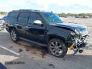 ✅ 2013 Chevrolet Tahoe LT • VIN: 1GNSCBE01DR281366 • Lot: 38195395. Wystawiony na IAAI z przebiegiem 135 322 mil. Bezpłatny archiwum sprzedaży aukcyjnych z USA i szczegółowy raport historii pojazdu na DreamBid. Zdjęcie 14.