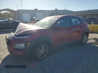 ✅ 2021 Hyundai Kona SE • VIN: KM8K12AA7MU644145 • Лот: 89515495. Опубликован ранее на Copart с пробегом 69 372 миль. Бесплатный доступ к архиву аукционных продаж из США и подробный отчёт об истории автомобиля на DreamBid. Изображение 1.