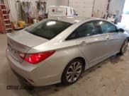 ✅ 2014 Hyundai Sonata SE • VIN: 5NPEC4AC0EH895058 • Lot: 42320739. Wystawiony na IAAI z przebiegiem 140 712 mil. Bezpłatny archiwum sprzedaży aukcyjnych z USA i szczegółowy raport historii pojazdu na DreamBid. Zdjęcie 4.
