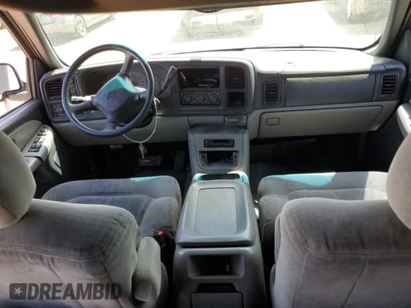 ✅ 2001 Chevrolet Suburban LS • VIN: 3GNFK16TX1G160306 • Лот: 66552405. Опубликован ранее на Copart с пробегом Не указан. Бесплатный доступ к архиву аукционных продаж из США и подробный отчёт об истории автомобиля на DreamBid. Изображение 8.